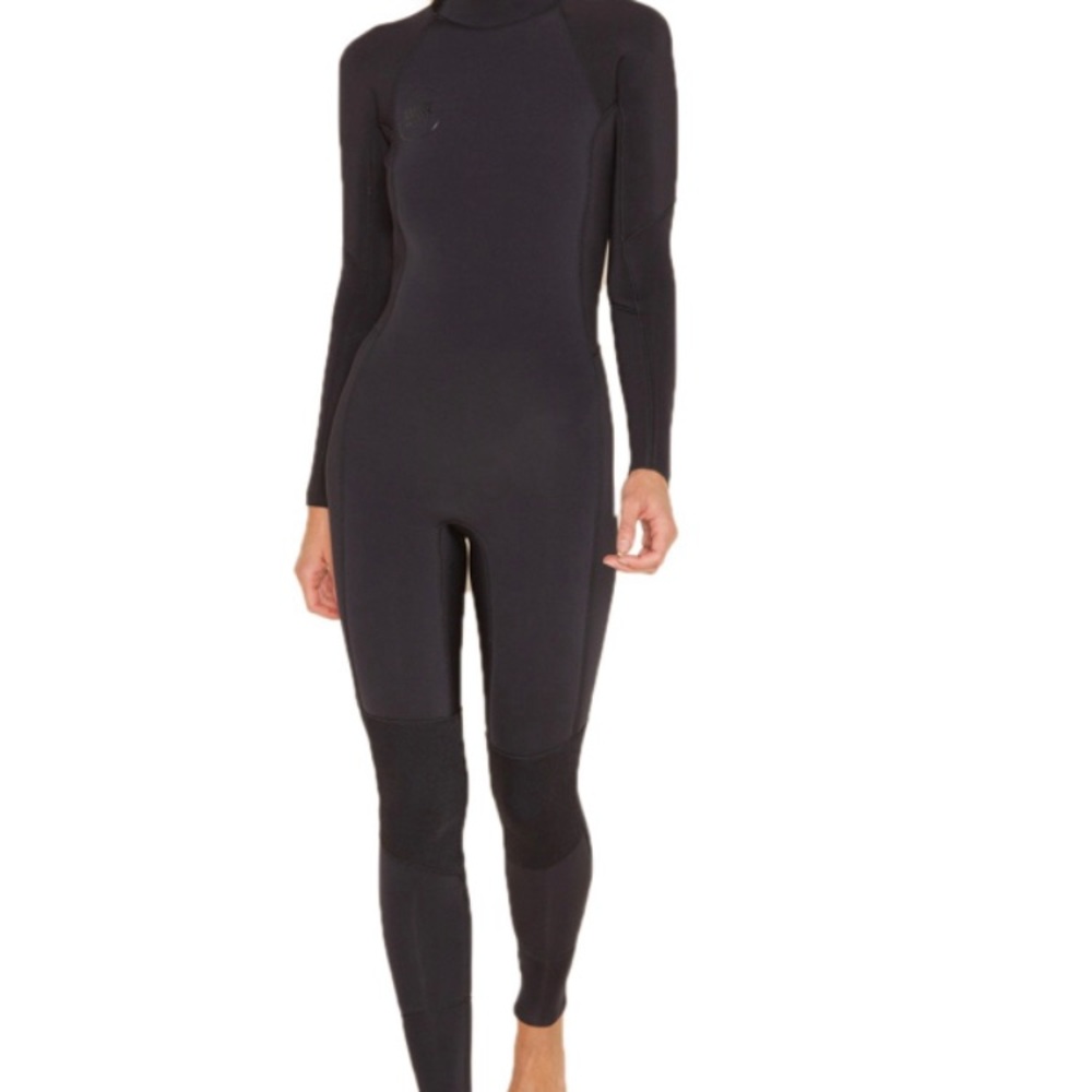 4/3 Amuse Wetsuit -back zip